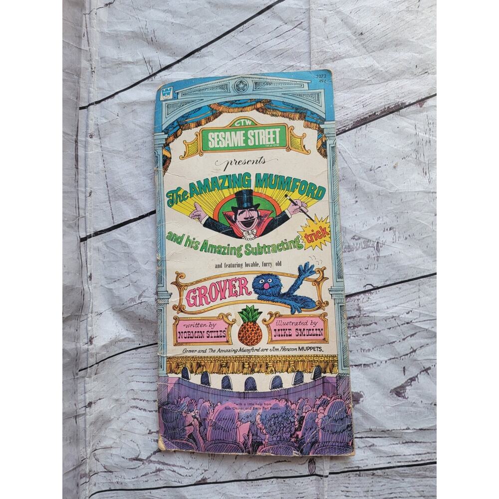 Vintage Sesame Street presents the Amazing Mumford Softcover Book 1972m,